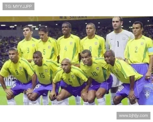 回顾98世界杯球星卡大全与传奇巨星风采盘点经典珍藏与时代记忆全解析